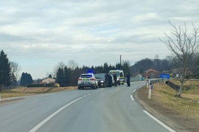 Ustavili so voznika s tujci, foto: FB/Radarji v Pomurju