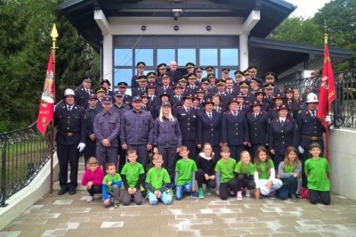 Svete maše se je udeležilo več kot 60 gasilcev in gasilk iz PGD Gabrnik in PGD Grabšinski breg
