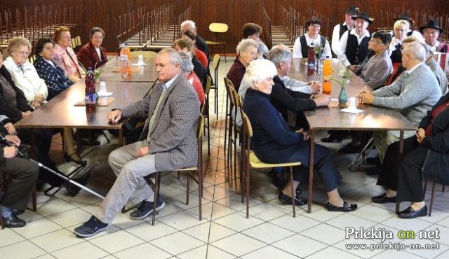 Srečanje starejših krajanov v Radoslavcih