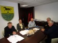 Podpis pogodbe za obnovo ceste v Kokoričih