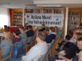 V predprostoru DOSOR-jeve knjižnice