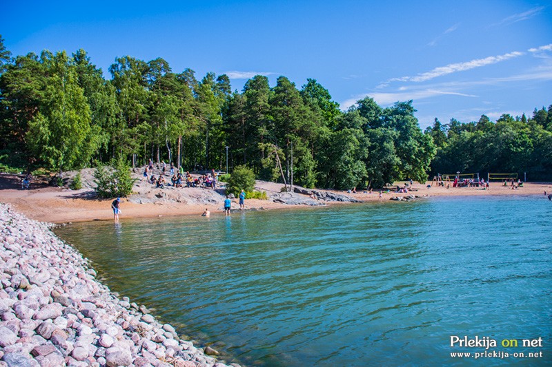 Otok Ruissalo, Finska