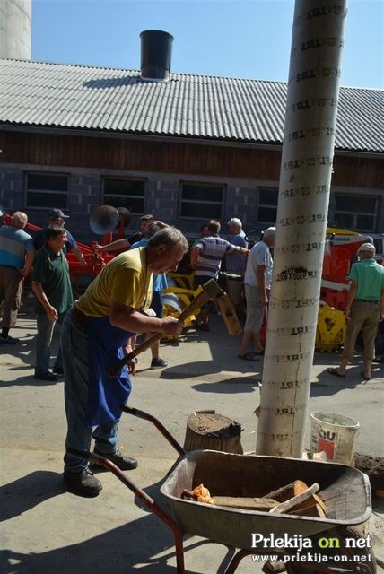 Prikaz zmožnosti poletne obdelave tal