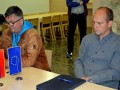 Podpis pogodbe o ureditvi nogometnega igrišča