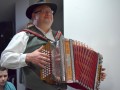 Harmonikar folkloristov je Robert Majerič