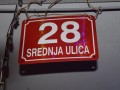 Naslov Hozjanovih: Srednja ulica 28 na Hotizi