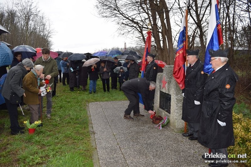 Spominska slovesnost v Črnskih mejah