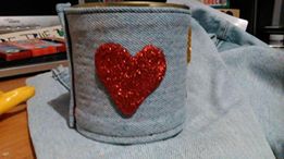 RE-USTVARJALNICA OB DNEVU ZEMLJE