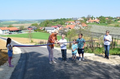 Odprtje poti strpnosti in dveh kapelic