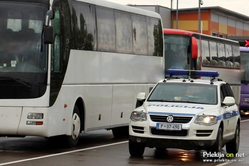 Lendavski policisti so v mesecu aprilu opravili kontrolo šolskega avtobusa