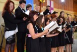 Mešani pevski zbor Cantate vodi Mileva Kralj Buzeti