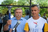 Župan Janez Rihtarič s plamenico miru
