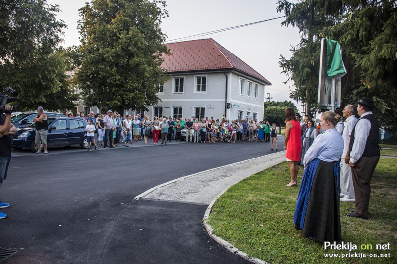 70-letnica zgraditve Zadružnega doma na Cvenu in novo kanalizacijsko omrežje