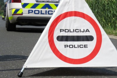 Policija