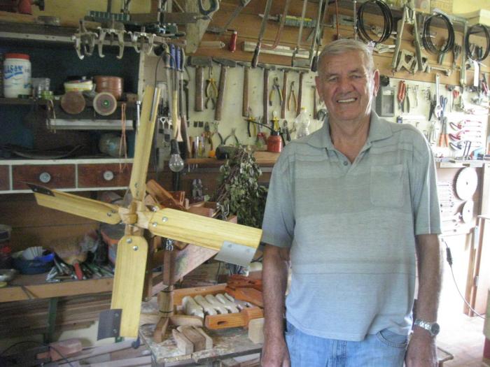 ROČNO DELO IZ LESA - KLOPOTEC