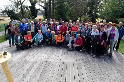 Zbrani pred pričetkom pohoda 1. oktobra 2018