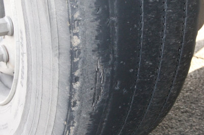 Poškodovana pnevmatika