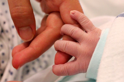 V letu 2018 je bilo v slovenskih porodnišnicah po še neuradnih podatkih 19.123 porodov