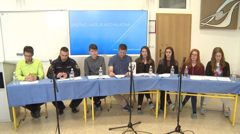 Okrogla miza na temo spletno nasilje