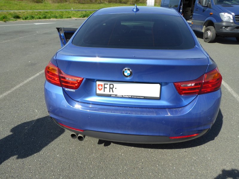 Zaseženo vozilo BMW xDrive 428I