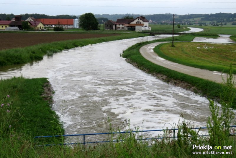 Izliv Ščavnice pri Gajševskem jezeru