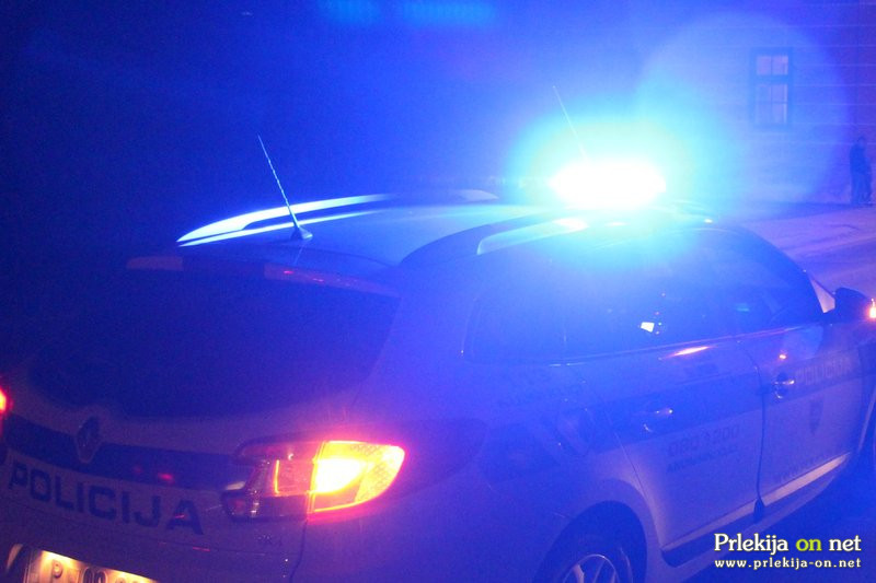 Policisti so ga pridržali do streznitve