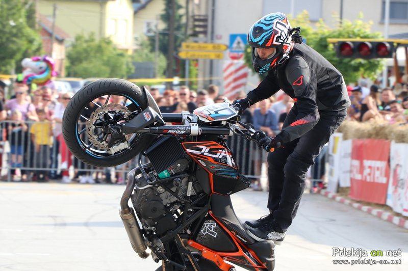 Rok Bagoroš stunt show v Središču ob Dravi