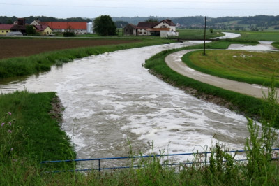 Izliv Ščavnice pri Gajševskem jezeru