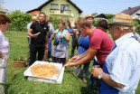 Ročna košnja v Oseku pri Sv. Trojici