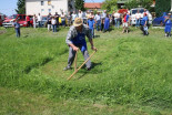 Ročna košnja v Oseku pri Sv. Trojici