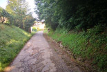 Cesta za Veščico in Globoko