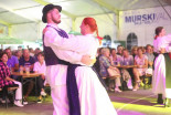 Koncert so popestrili folklorniki domače folklorne skupine iz Velike Polane in Beltincev