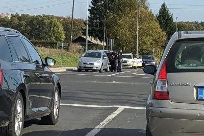 Italijana so ustavili v križišču med Pavlovci in Ormožem