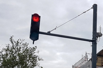 Voznica ni upoštevala znaka rdeče luči na semaforju
