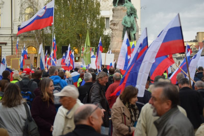 Protest Rešimo Slovenijo