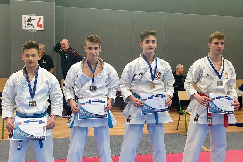 Lepi dosežki radgonskih karateistov na Ljubljana open 2019