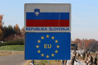 Tujci so nedovoljeno vstopili v Slovenijo