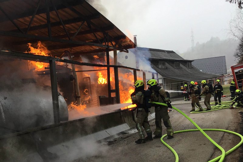 Požar v Metavi, foto: GB Maribor