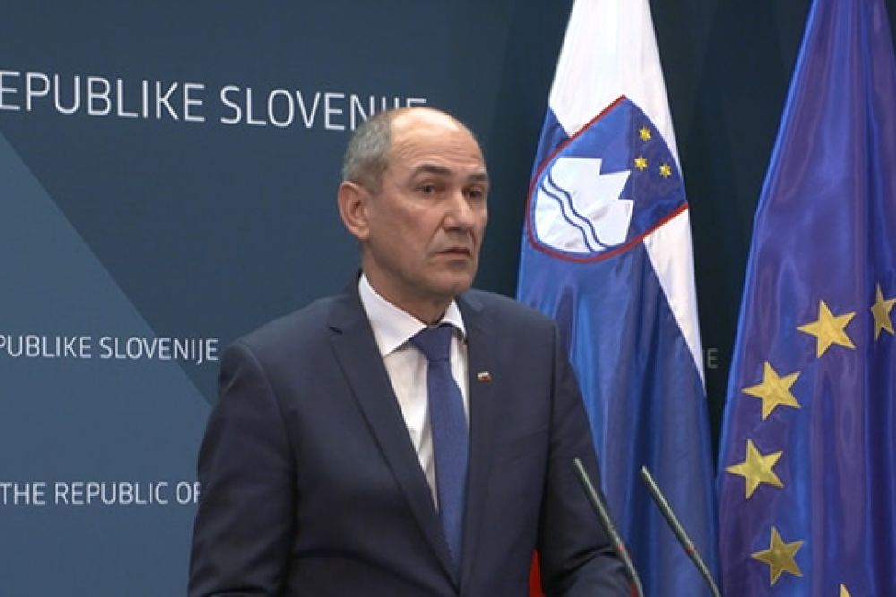 Predsednik vlade Janez Janša je predstavil protikorona paket, foto: Urad vlade za komuniciranje