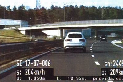 53-letnik je vozil s povprečno hitrostjo 204 km/h, foto: PPP Maribor