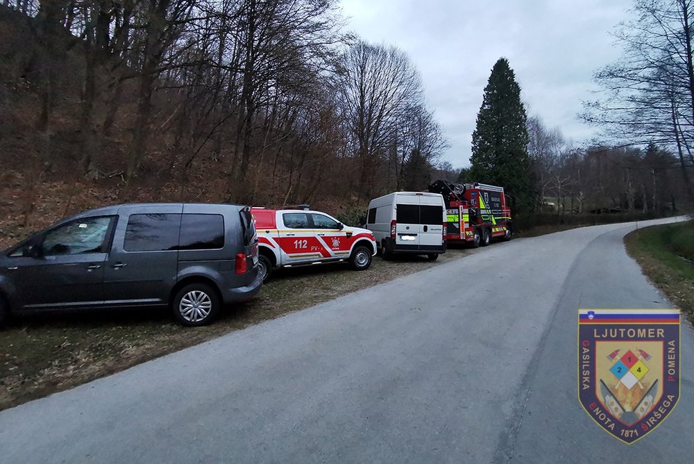 Posredovali so gasilci in policisti, foto: PGD Ljutomer