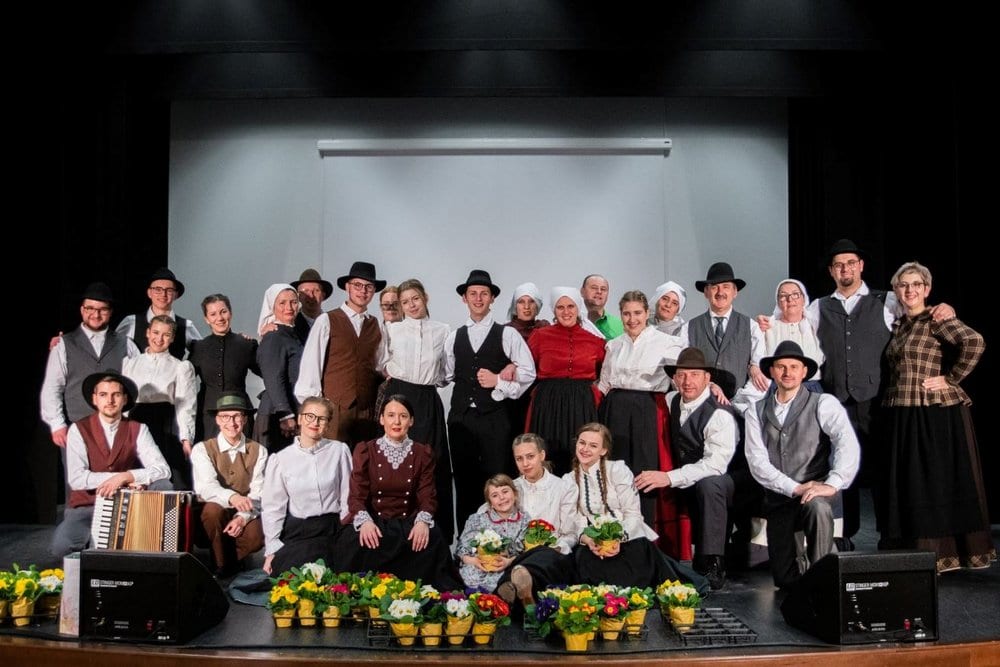 Apaški folkloristi so ponosni na prehojeno pot, foto: Jaka Kniplič