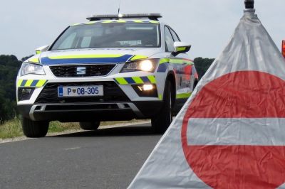 Policisti izvajajo operativne naloge v smeri izsleditve osumljenca s postavitvijo cestnih blokad