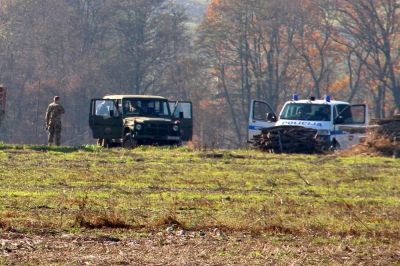 Policisti so ob meji prijeli tujce,ki so nedovoljeno vstopili v našo državo