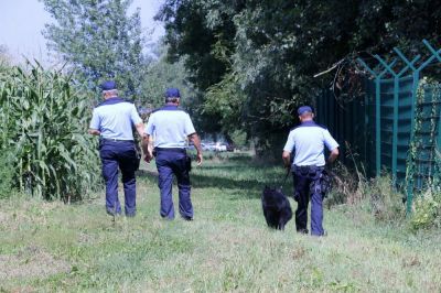 Poostren nadzor meje, foto: policija