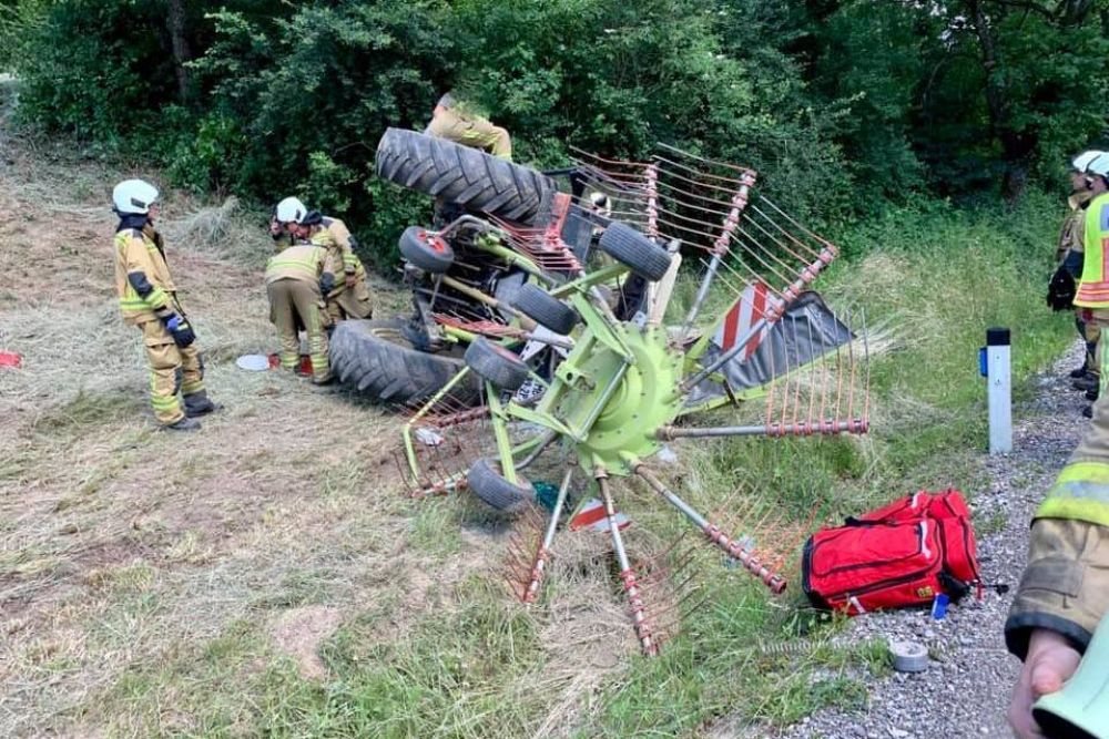 Traktor se je prevrnil, foto: 112 Ptuj