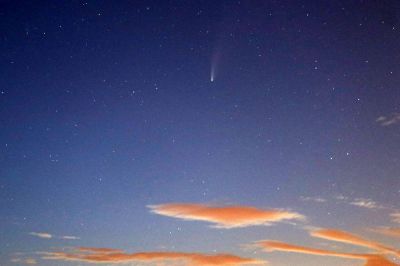 Komet Neowise nad slovensko Obalo