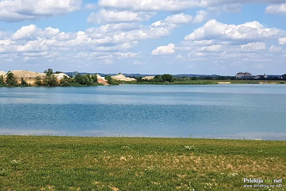 Soboško jezero oz. gramoznica