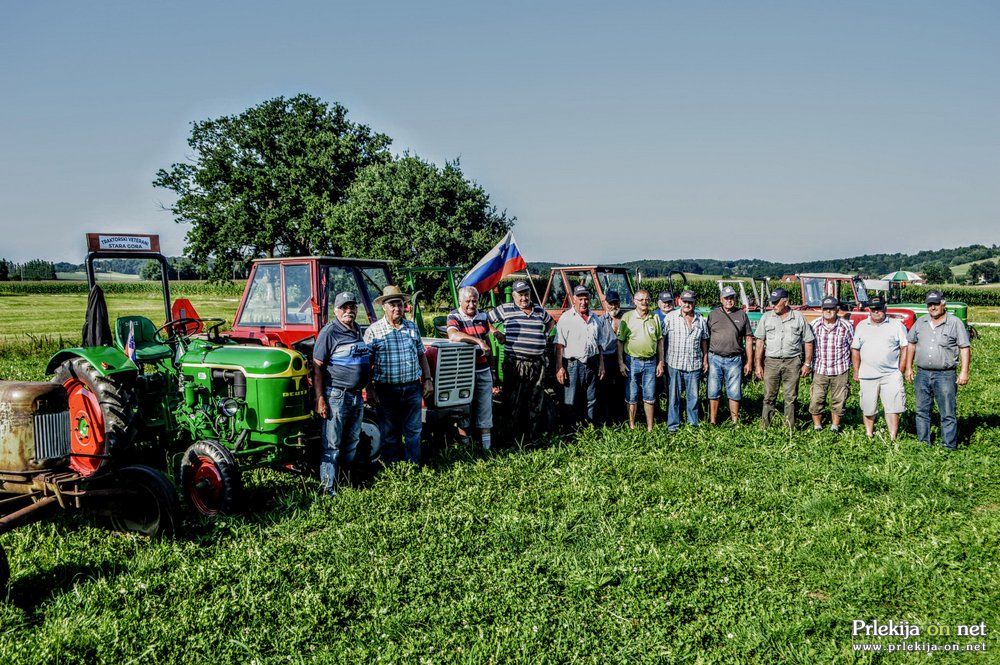 Panoramska vožnja Traktorskih veteranov