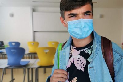 Z virusom Covid-19 je trenutno okužen en vrtčevski otrok, 55 osnovnošolcev in 23 srednješolcev